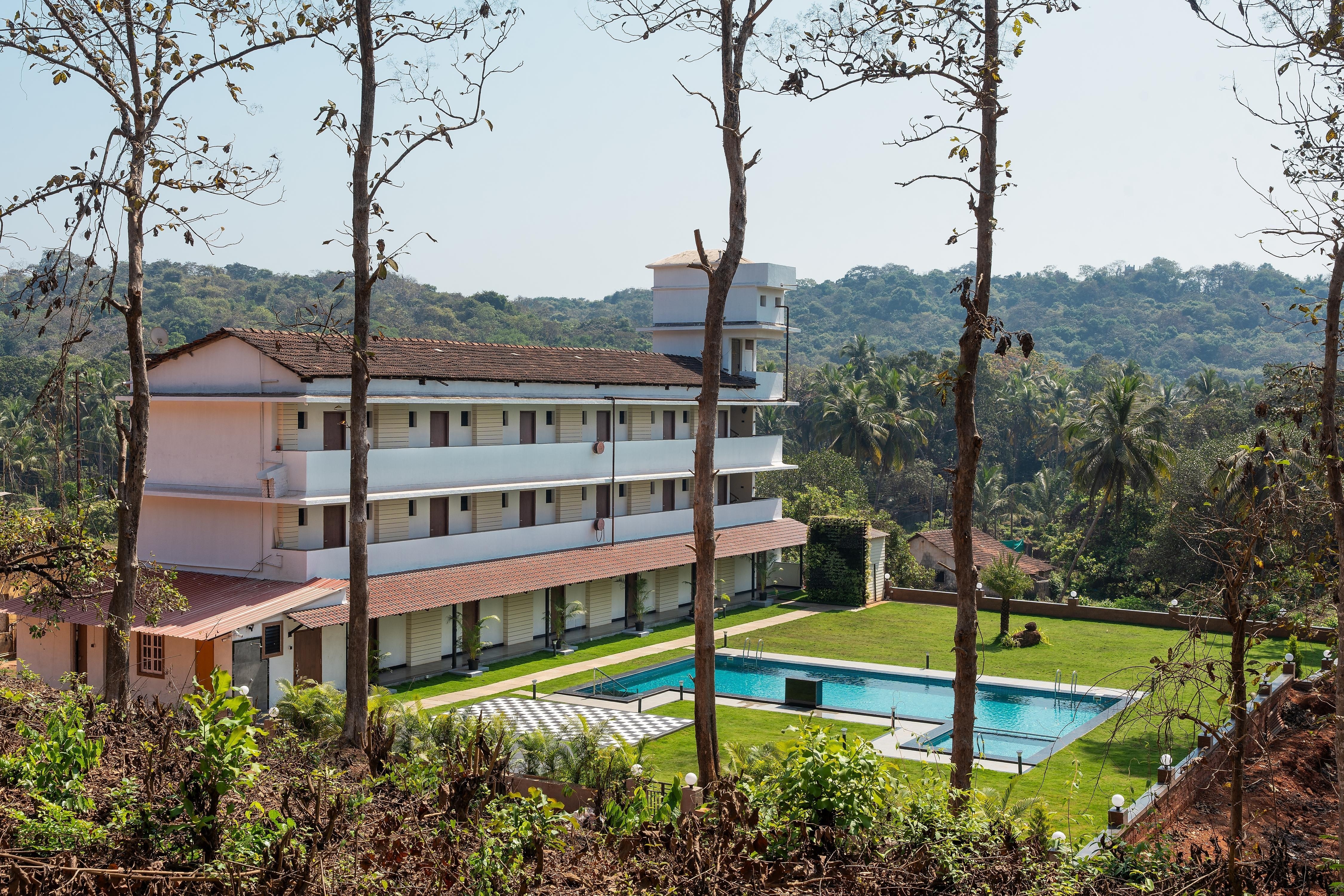 HOTEL HOLIDAY VILLAGE